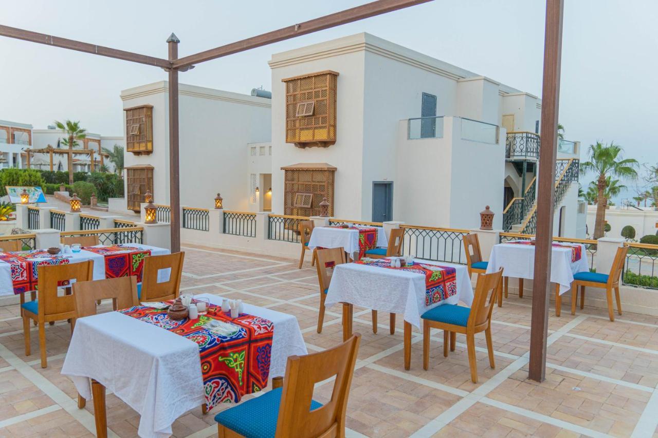 Club Reef & Complex 4*